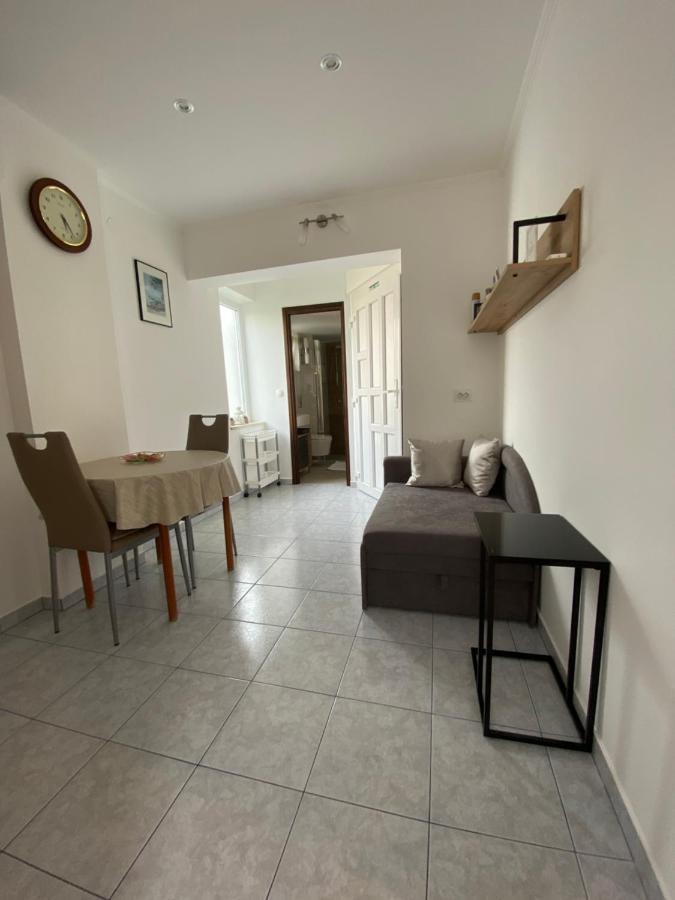 Apartments Anna I Baška Eksteriør billede