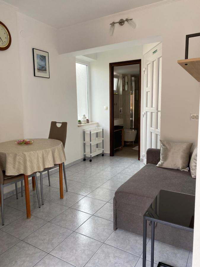 Apartments Anna I Baška Eksteriør billede